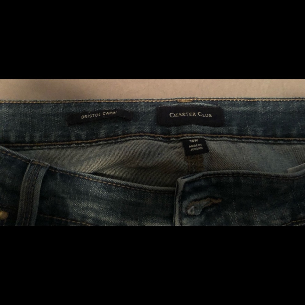 Plus size 18W Charter Club denim capris like new